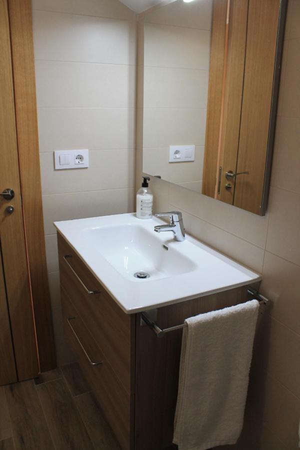 Apartamentos Turisticos Escorraladas Baltanas ภายนอก รูปภาพ