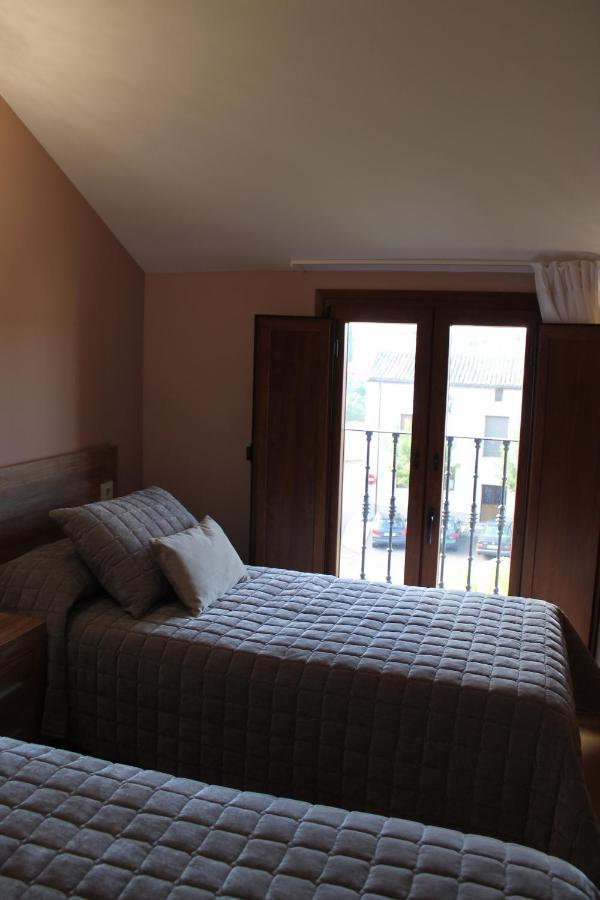 Apartamentos Turisticos Escorraladas Baltanas ภายนอก รูปภาพ