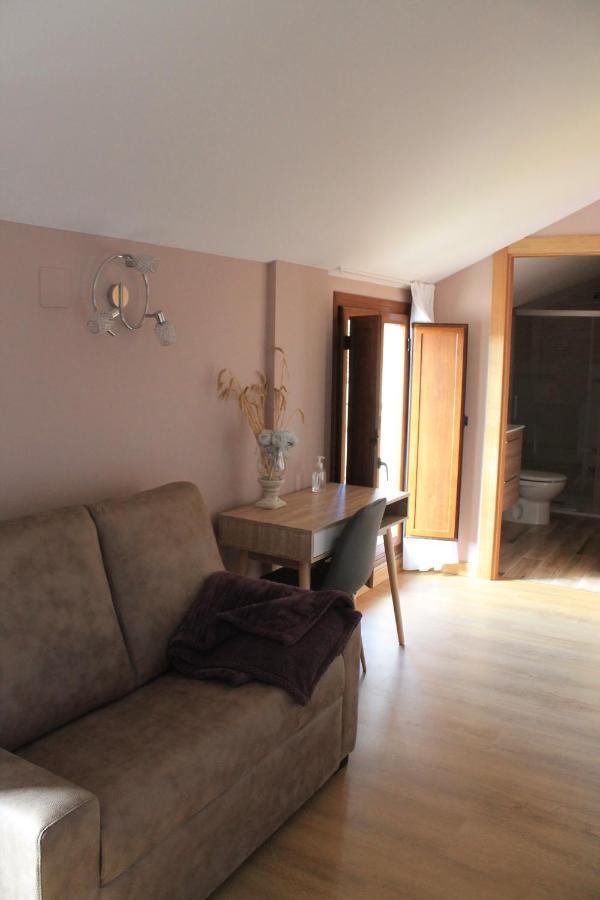 Apartamentos Turisticos Escorraladas Baltanas ภายนอก รูปภาพ